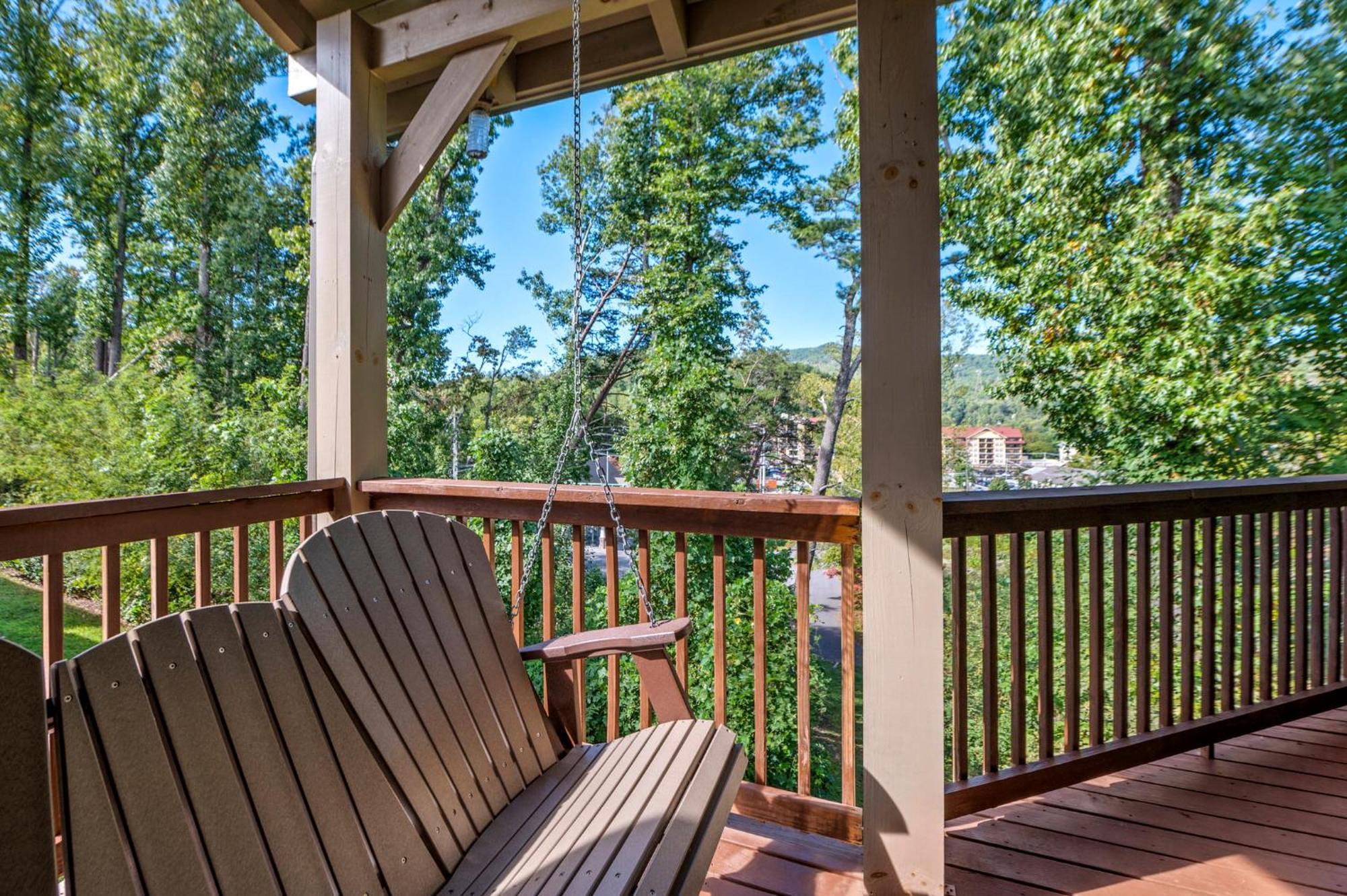 The Great Maple Retreat By Stony Brook Cabins Gatlinburg Εξωτερικό φωτογραφία