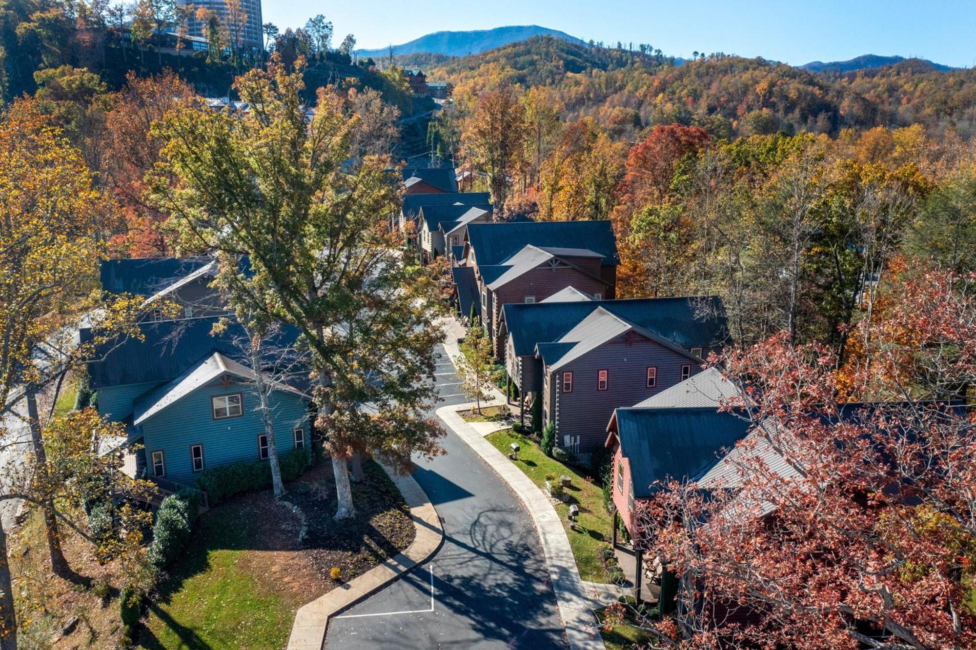 The Great Maple Retreat By Stony Brook Cabins Gatlinburg Εξωτερικό φωτογραφία