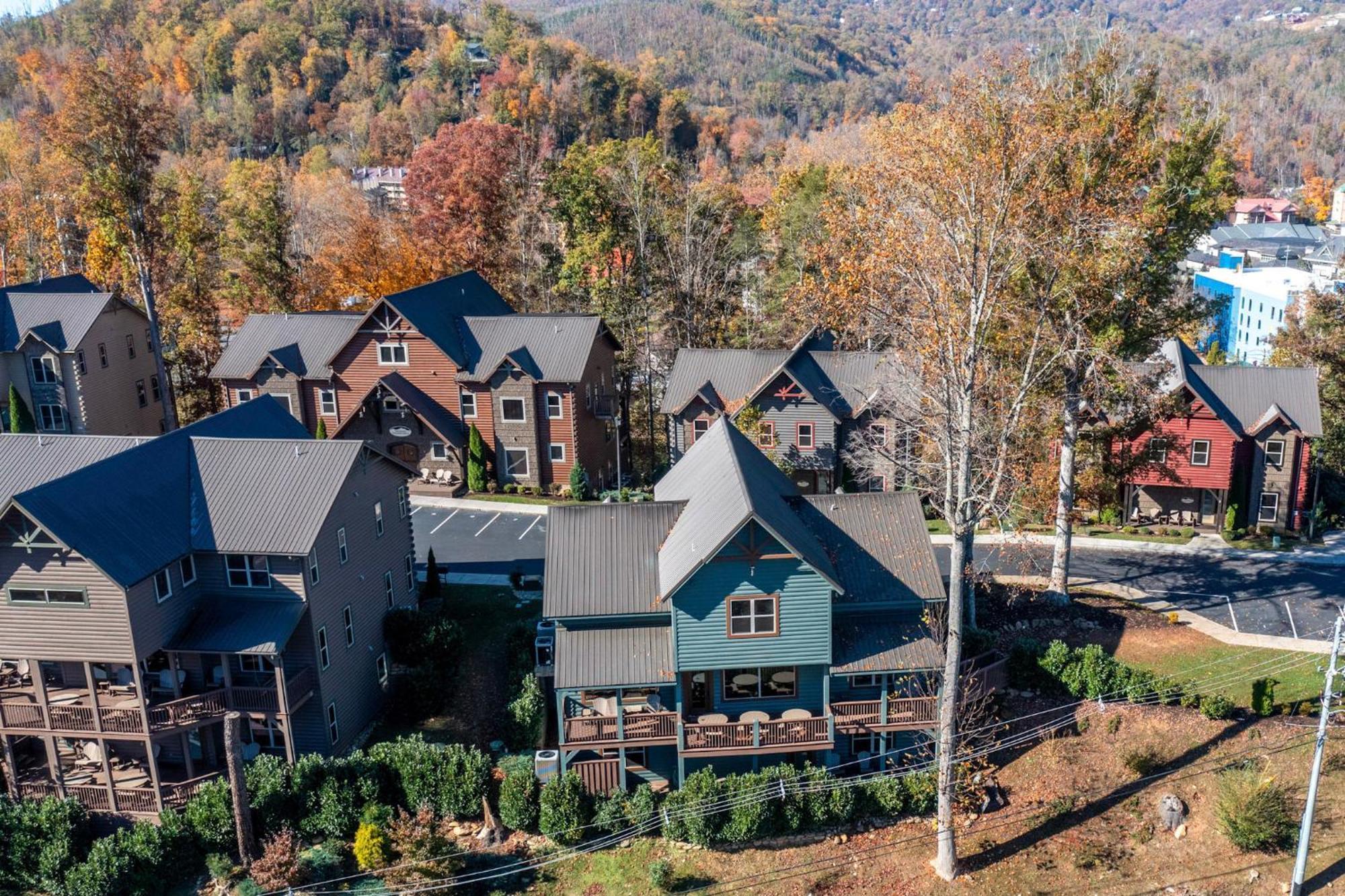 The Great Maple Retreat By Stony Brook Cabins Gatlinburg Εξωτερικό φωτογραφία